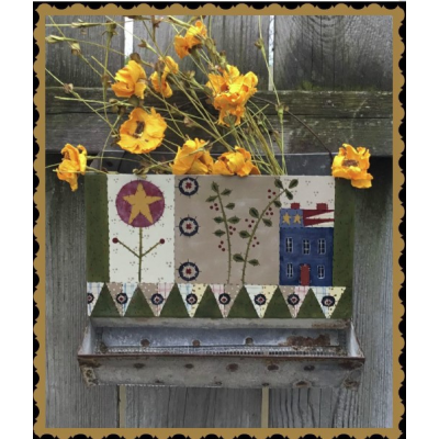 Quilted Chicken Feeder E-Pattern by Vicki Saum