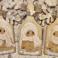 7-1/4" Breadboard Ornament